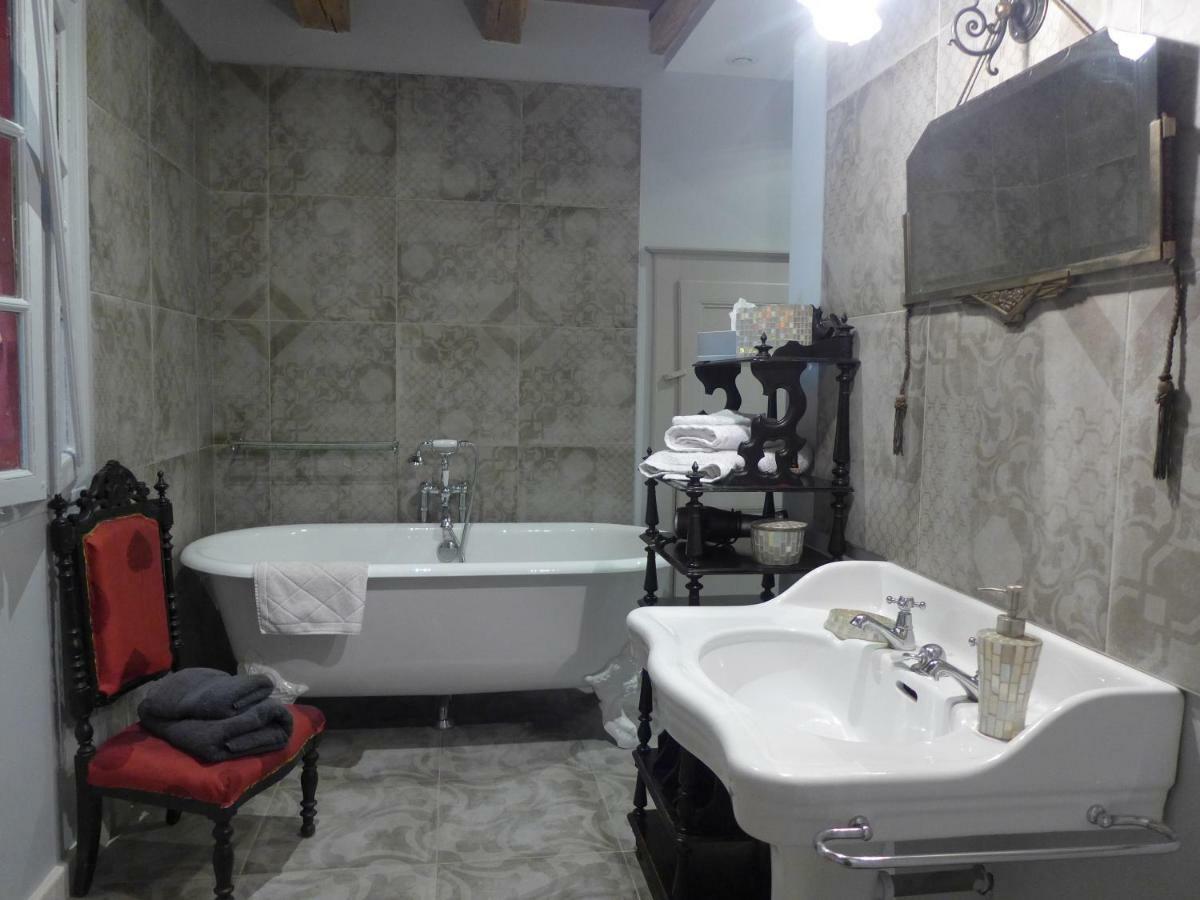 Le Piano Otel Biesles Dış mekan fotoğraf