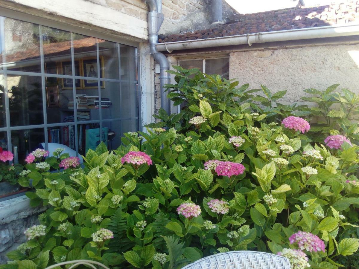Le Piano Otel Biesles Dış mekan fotoğraf